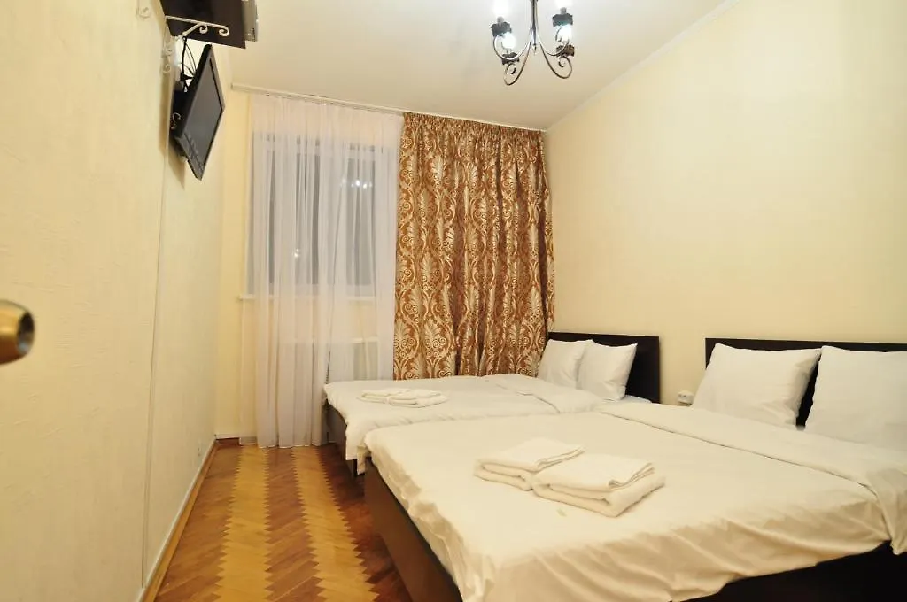*** Pensionat Status Guesthouse Kiev Ukraina