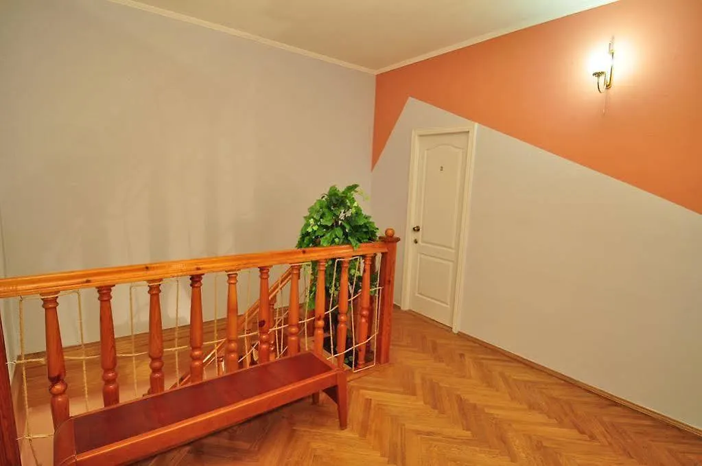 Pensionat Status Guesthouse Kiev