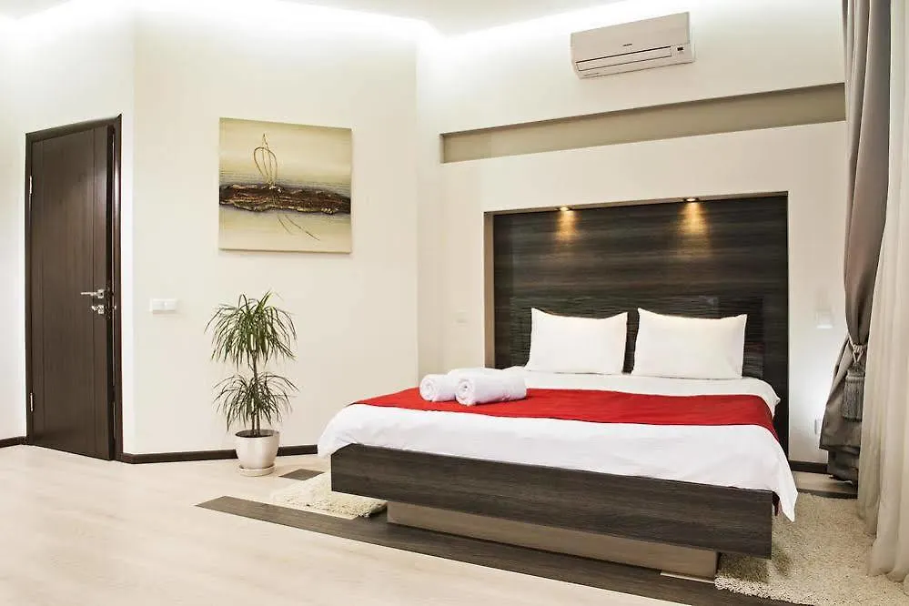 Status Guesthouse Kiev